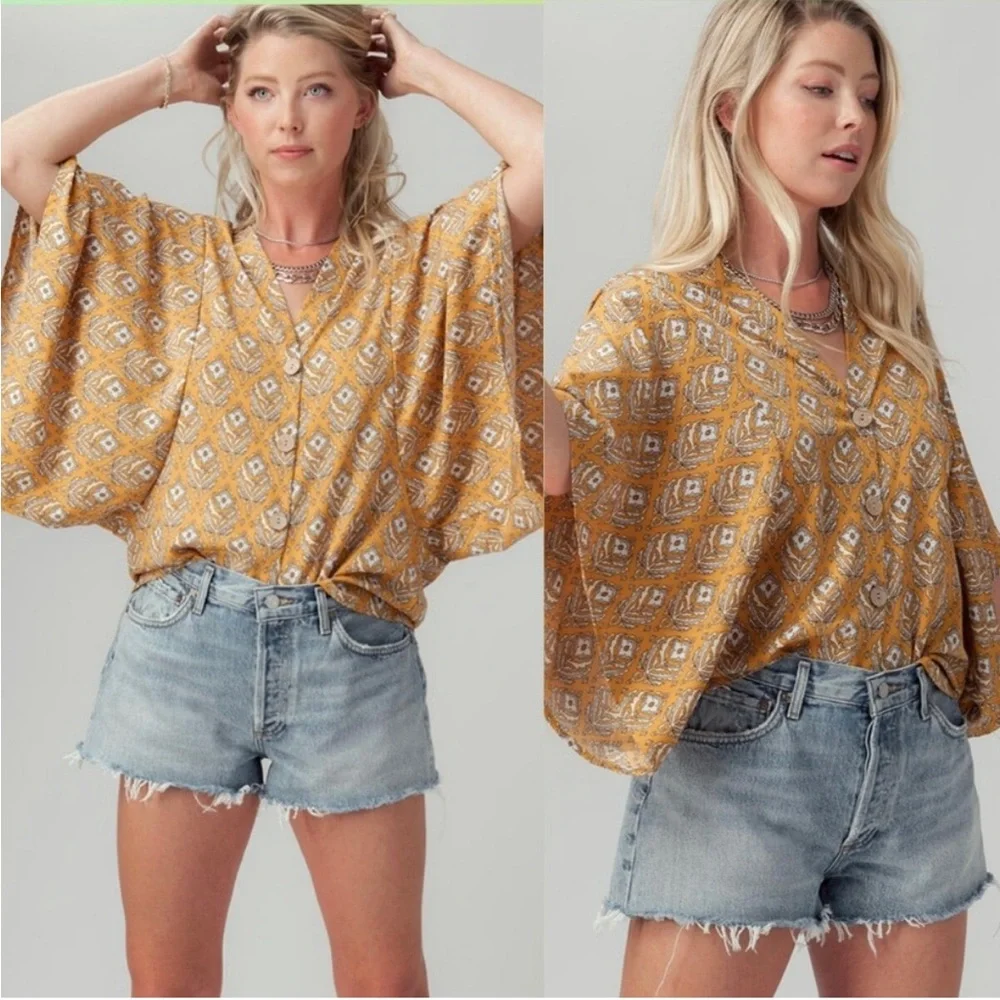 BNWT Do Everything In Love button-down top, Kimono sleeve, OSFM - Picture 1 of 7